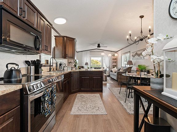 3rd image of 6338 Vedder Rd #82