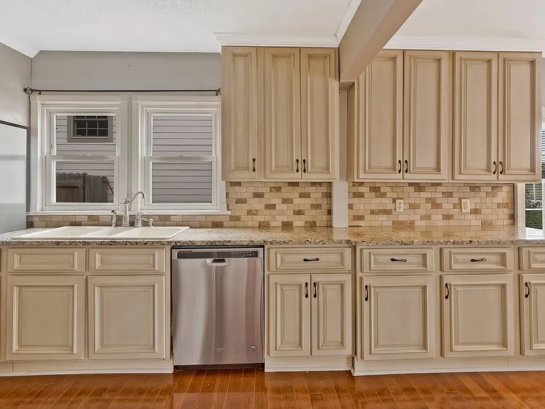 5206 Georgia Ave — Photo 7
