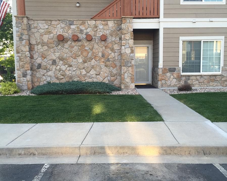2nd image of 104 Beacon Way