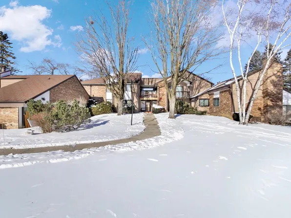 8643 North Servite DRIVE #115, Milwaukee, WI 53223