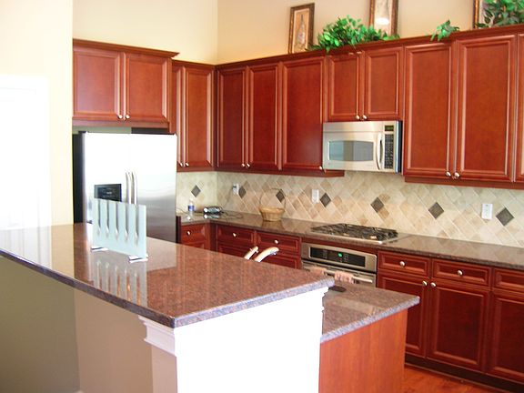 Kitchen With Upgraded Tile