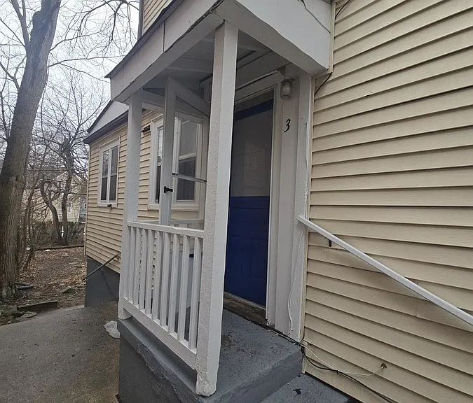 906 Packard St #3 — Photo 3