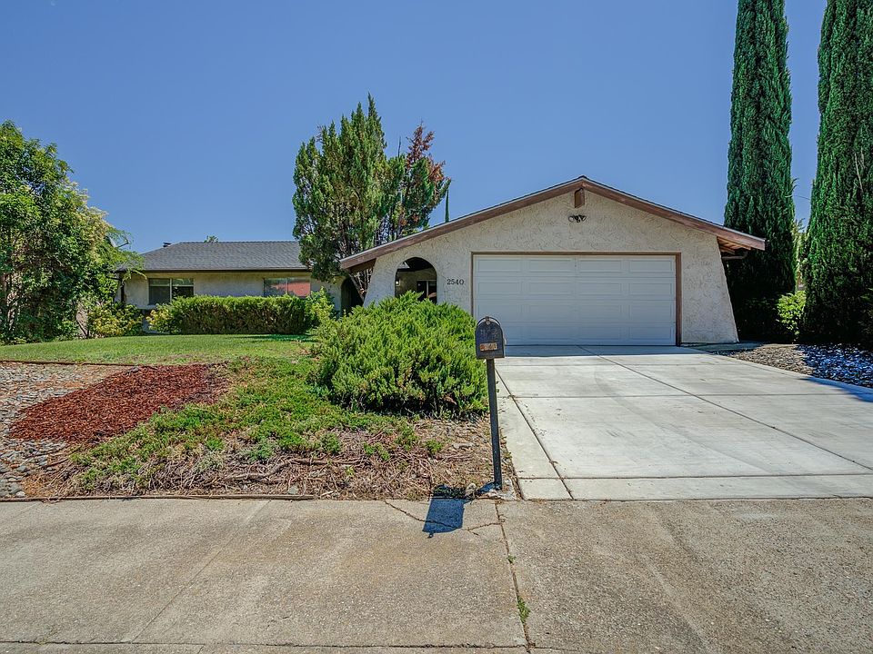 1st image of 2540 Wildwood Ave