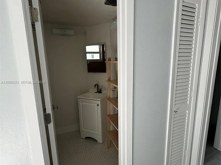 1398 NE 191st St #C305 — Photo 9