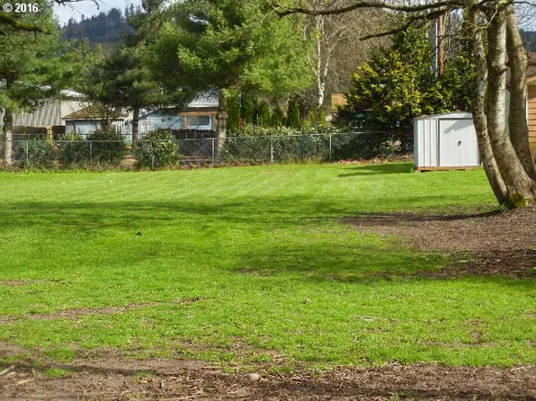 620 5th St, Woodland, WA 98674