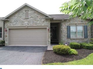 23 Midway Farms Ln, Lancaster, PA 17602