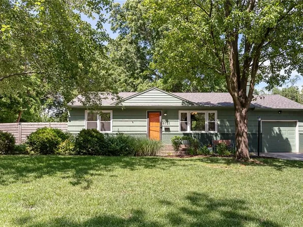 8721 Goodman St, Overland Park, KS 66212
