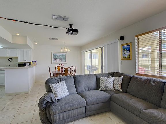 4th image of 1500 Via Deluna Dr #3-D