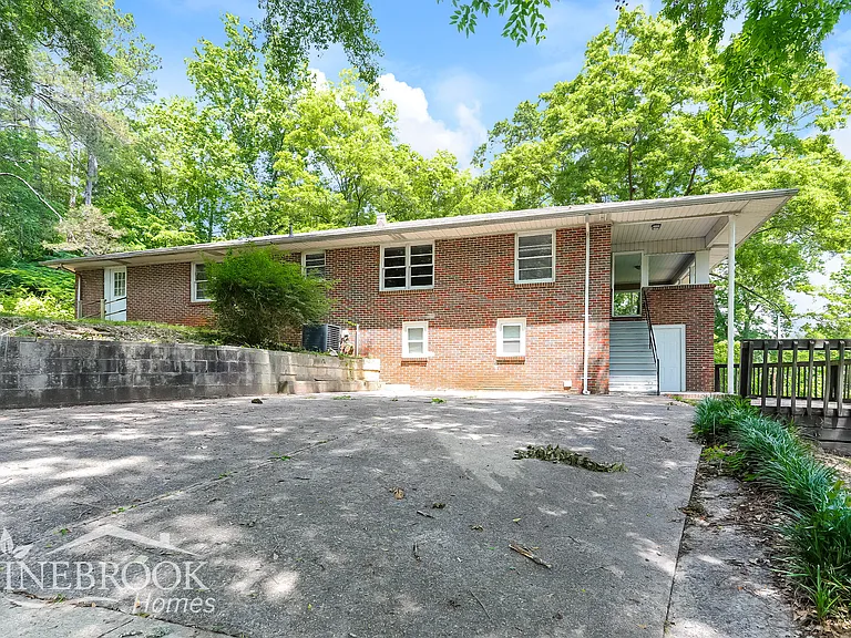 145 Grainger Dr — Photo 14