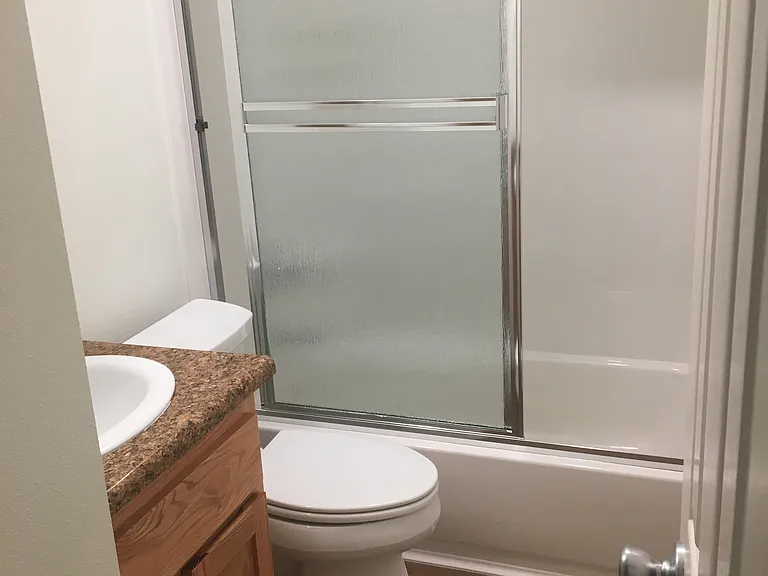1817 Pomona Dr — Photo 9