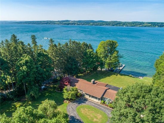 3143 E Lake Rd, Skaneateles, NY 13152 | MLS #S1328030 | Zillow