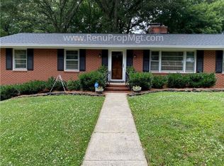 2546 Amesbury Rd, Winston Salem, NC 27103