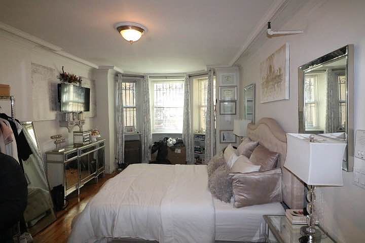 1st image of 57 W 85th St #F