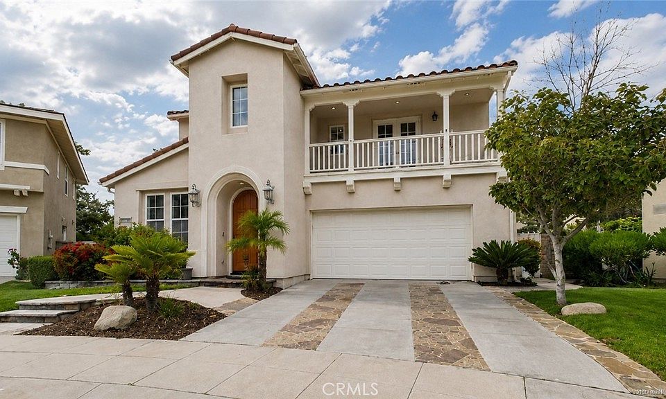 1st image of 24139 Crescent Ct