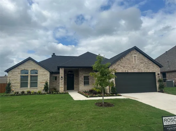 105 Thoroughbred St, Waxahachie, TX 75165