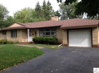 209 Boulder Dr, Cloquet, MN 55720