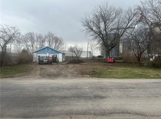 4926 S Taylor Rd, Decatur, IL 62521