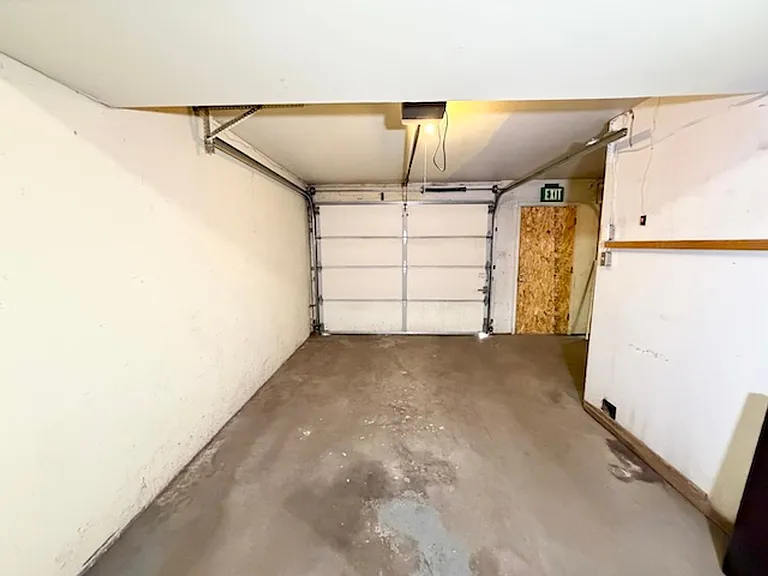 954 S Miller St — Photo 28