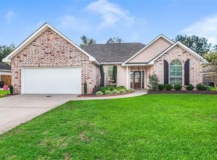 602 Lionel Ct, Abita Springs, LA 70420