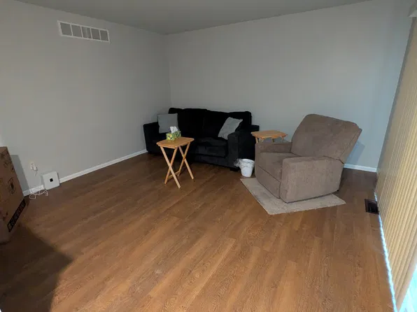 816 McKinley St, Janesville, WI 53548