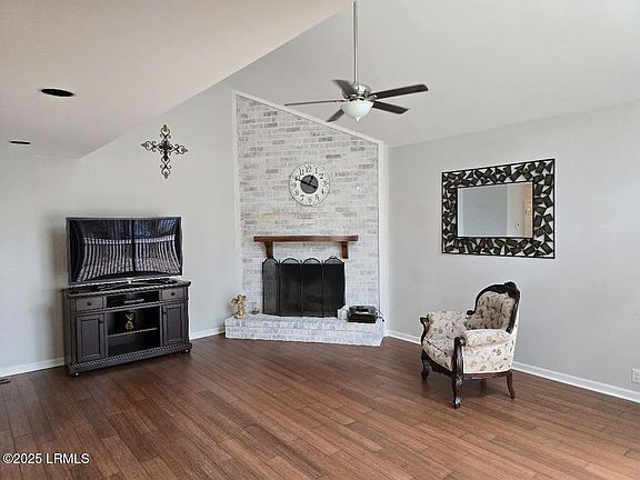 5th image of 14 Spring Knob Cir