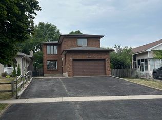 719 Keates Ave, Oshawa, ON L1H 7Y3
