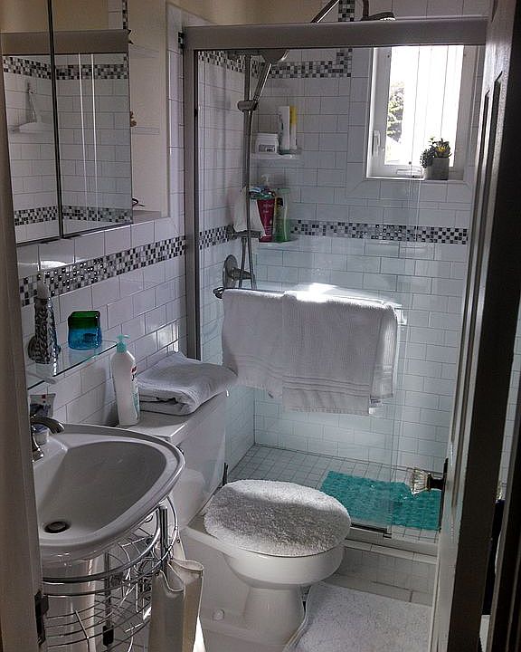 1st image of 3835 Gardner Ave