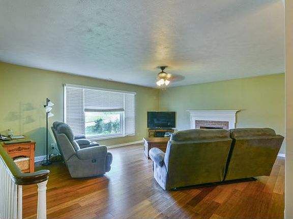 5th image of 1807 New Haven Dr