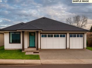 14633 Huckleberry Ave, Sandy, OR 97055