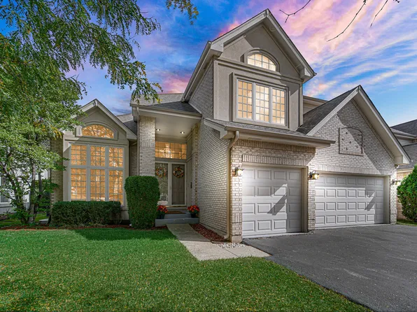 9247 Natchez Ave, Morton Grove, IL 60053