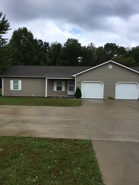 431 Logston Ln #1