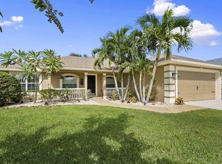 941 SW Consolata Ave, Port Saint Lucie, FL 34953