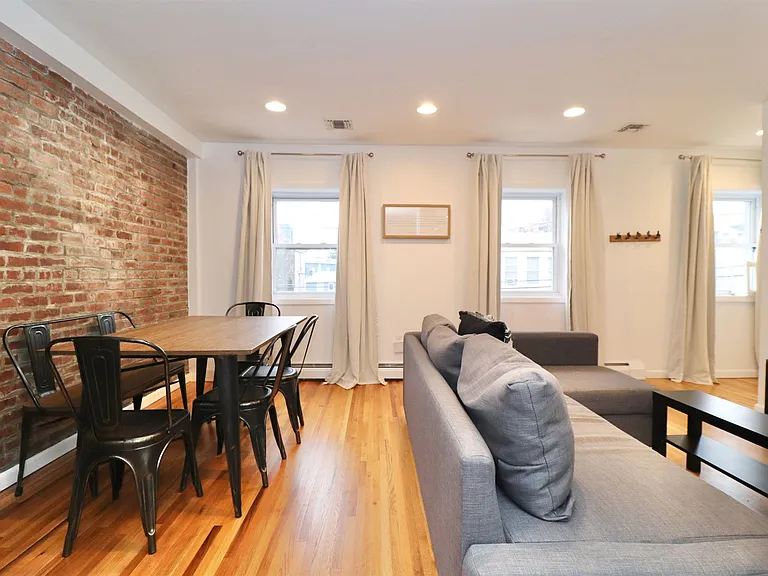 206 Beacon Ave #2 — Photo 3