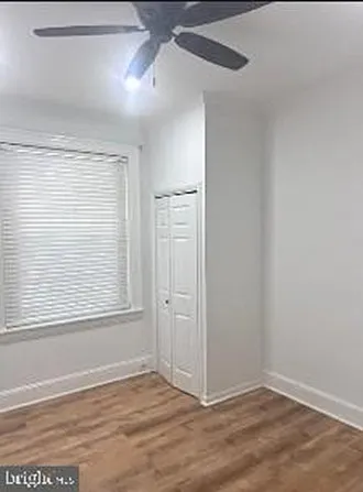 320 Loney St — Photo 3
