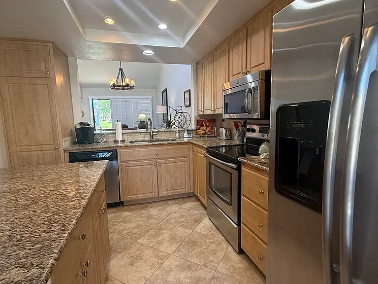 38921 Wisteria Dr — Photo 9