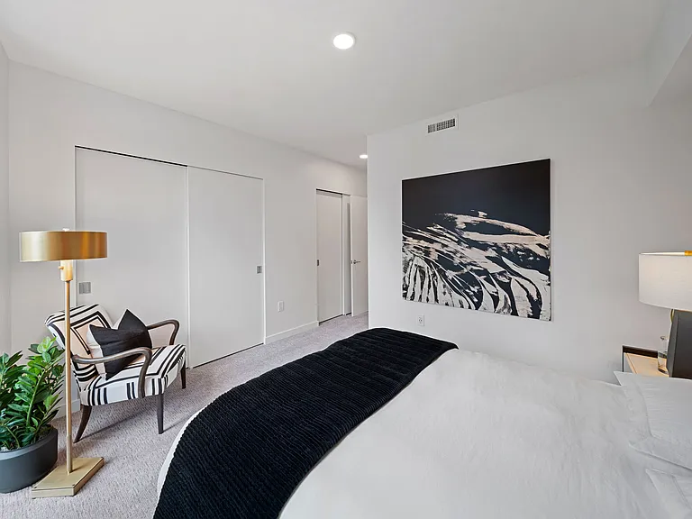 702 Spring St — Photo 15