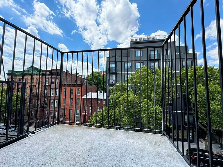 986 Bedford Ave #4F — Photo 8
