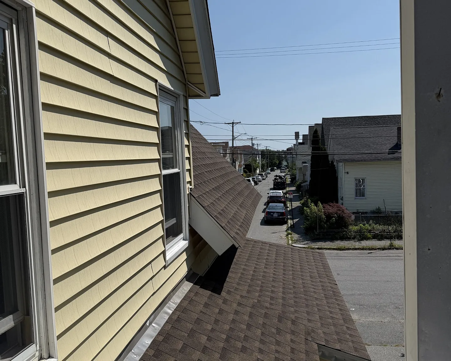 3 bed, 1100 sqft, $1,930 — Photo 2