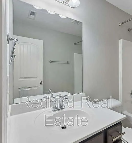 248 Rowlette Cir — Photo 17