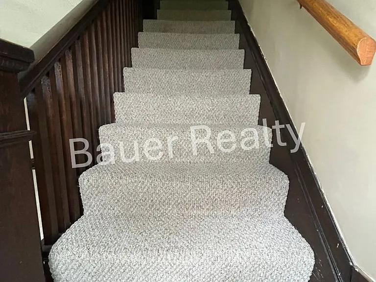 330 Dorchester St — Photo 17