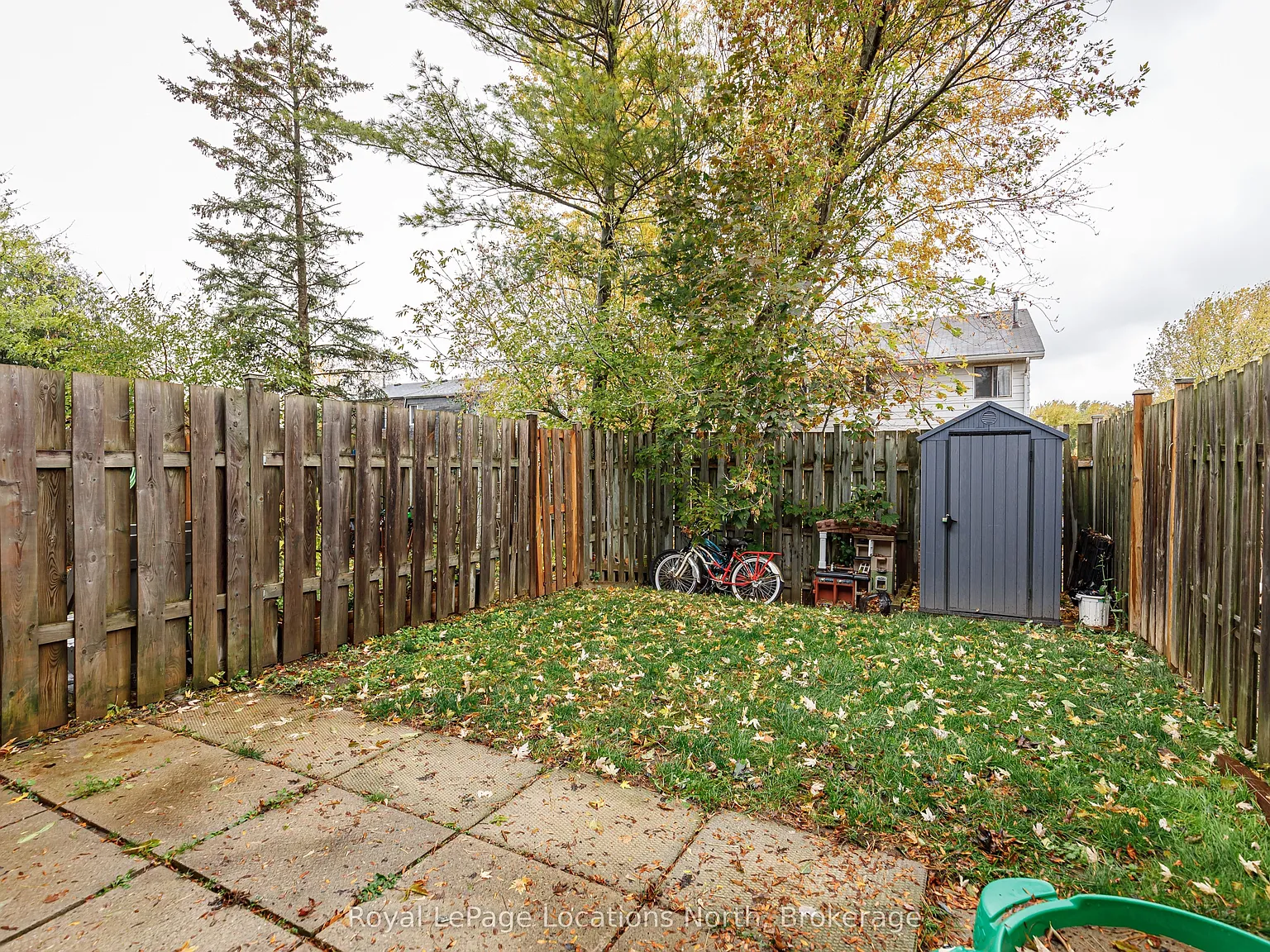 3 bed, $2,300 — Photo 2