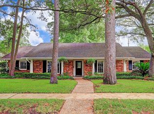 12423 Boheme Dr, Houston, TX 77024