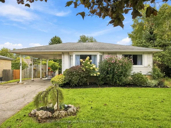 64 Gregory Rd, Ajax, ON L1S 3B4
