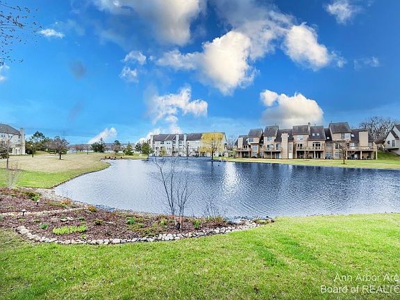 5th image of 3335 Breckland Ct Unit 89