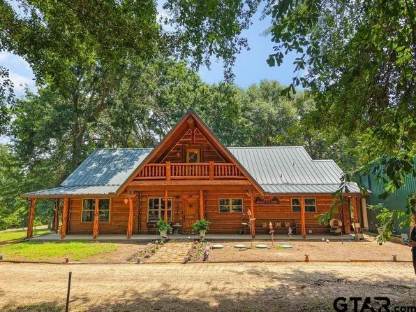2226 Holly Rd, Gilmer, TX 75644