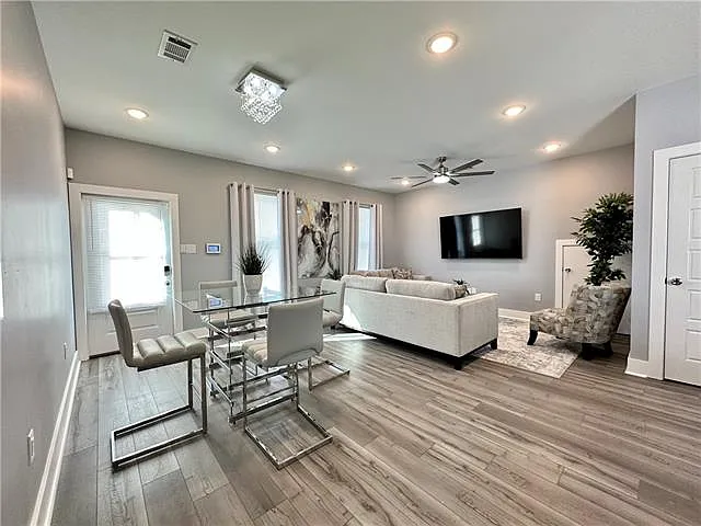 1327 Fats Domino Ave #A — Photo 8