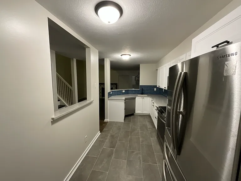 606 Chadwood Dr — Photo 12