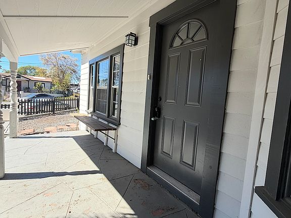 4th image of 720 65th St