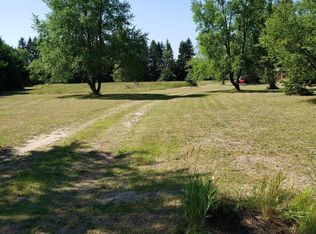 5720 W 96th St, Fremont, MI 49412