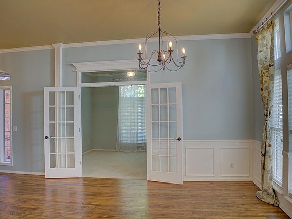 5th image of 3701 W Boston Pl